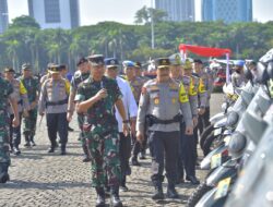 Kasum TNI dan Wakapolri Pimpin Apel Gelar Pasukan Operasi Lilin 2023 