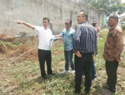 Penyidik Polrestabes Medan Cek TKP Bagunan Tembok yang Berdiri Tanpa Izin Pemilik Tanah