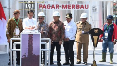 Presiden Jokowi Resmikan Pabrik Percontohan Minyak Makan Merah Pertama di Indonesia