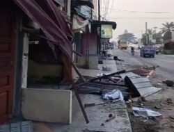 Bangunan Ruko Ringsek Ditabrak Mobil, Pelaku Belum Tanggung Jawab