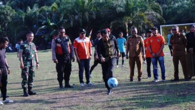 Wakil Bupati Labusel Buka Turnamen Sepak bola Antar Kecamatan