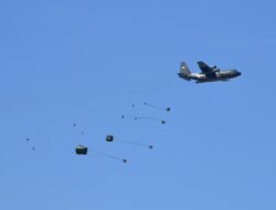 Skadron udara 33 Berhasil Evakuasi Sandra dan Terjunkan Pasukan OP3U