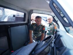 TNI Terima Hibah Mobil Kawal dan Mobil Tahanan Militer dari Kejaksaan RI