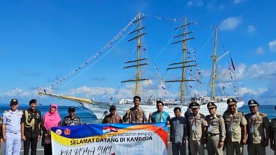 Kunjungan KRI Bima Suci Semarakkan Perayaan HUT 79 RI di Kamboja