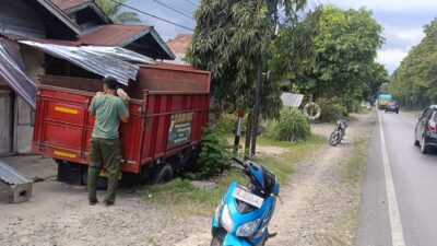 Diduga Mobil Colt Diesel dari Arah Rantauprapat Ugal – Ugalan Hingga Pengendara Lain Celaka, Polisi Masih Melaksanakan OPS Zebra Toba