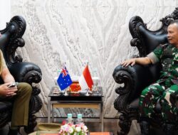 Kasum TNI Terima Courtesy Call Athan Australia Brigjen Matt Campbell