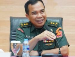 Kapuspen TNI Berikan Klarifikasi Terkait Foto Pamen TNI Bersama Ivan Sugianto
