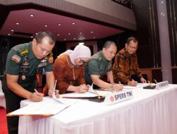 Irjen TNI Tandatangani Kontrak Pengadaan Barang dan Jasa Secara Kolektif UO Mabes TNI