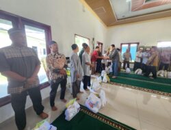 BRI BO Kotapinang dan YBM BRILiaN RO Medan Salurkan Sembako Ramadan di Labusel