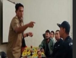 Viral Video Kades Lebo Gebrak Meja dan Halangi Kerja Jurnalis