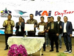 Silaturahmi Alumni Trisakti Diwarnai Kerjasama Strategis dengan Garuda dan KAI