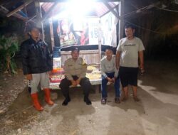 Bhabinkamtibmas Polsek Bilah Hulu Cek Pos Ronda Siskamling