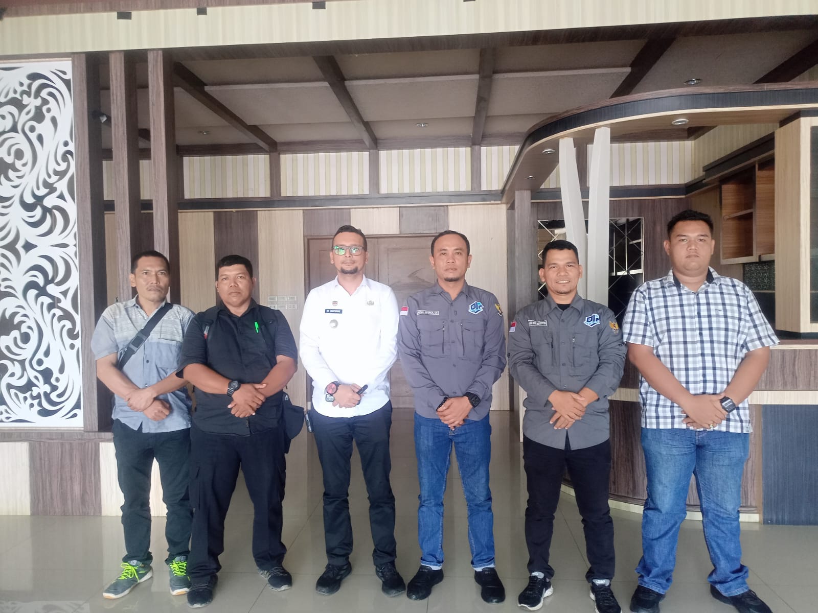 KSB DPC PJS Labuhanbatu Raya Jalin Silaturahmi Dengan Bupati Labusel