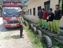 Penyalur LPG Pertamina, Ajak Sopir Angkutan Tertib Berlalu Lintas,Satlantas Polres Labusel Laksanakan “Polantas Menyapa”.