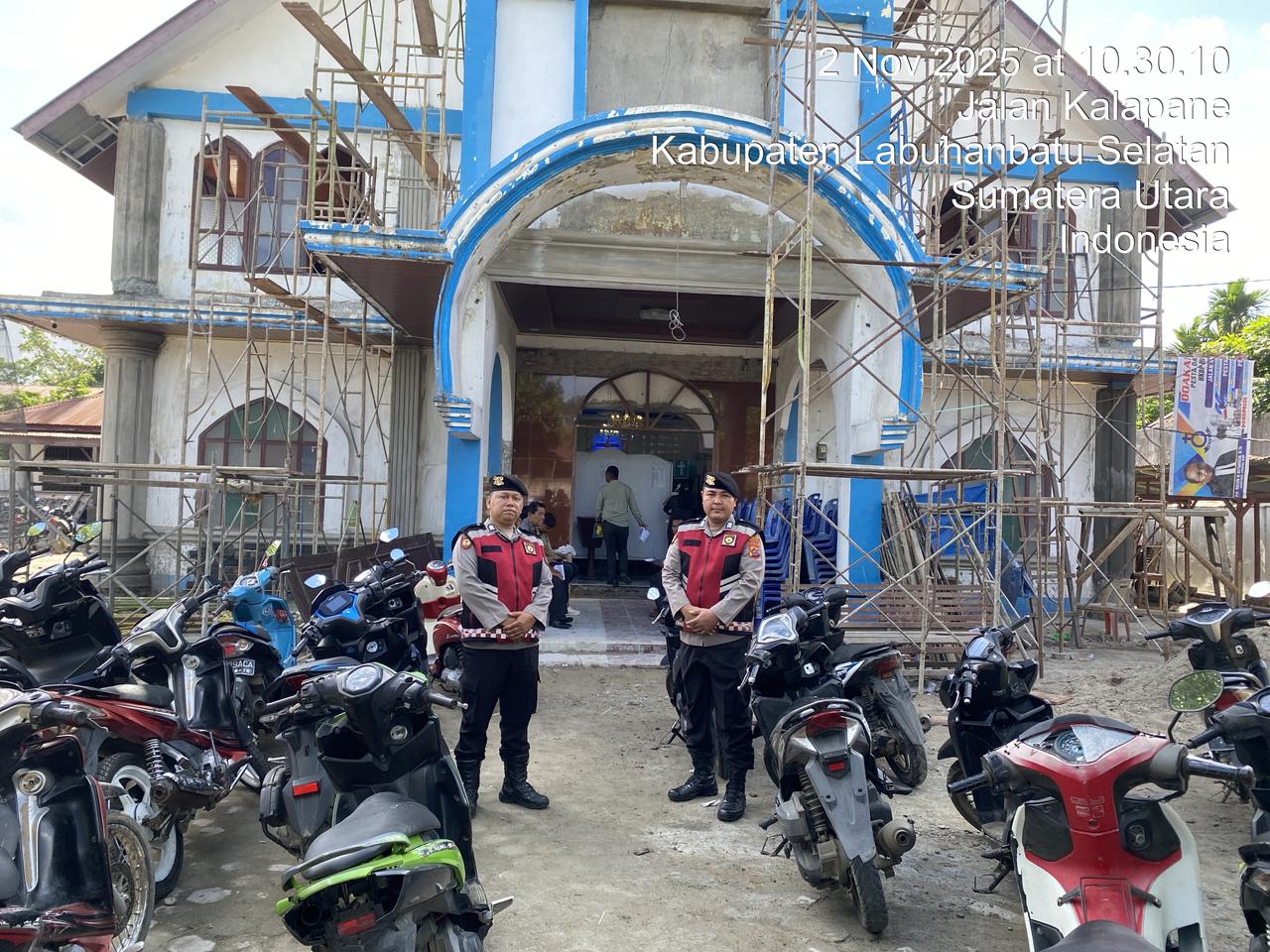 Sat Samapta Polres Labusel Patroli Tempat Ibadah di Kotapinang, Pastikan Jemaat Beribadah dengan Aman dan Nyaman