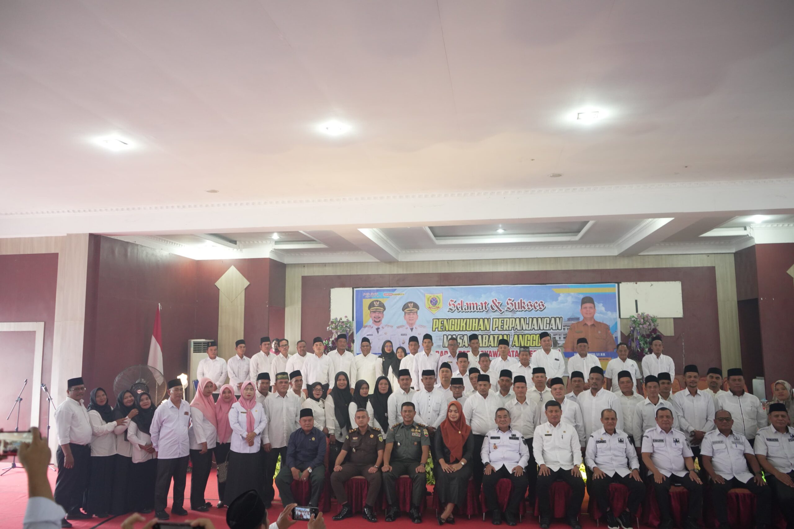 Wakil Bupati Syahdian Purba Kukuhkan Perpanjangan Masa Jabatan Anggota BPD Labuhanbatu Selatan Periode 2025–2027