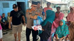 Kapolsek Kualuh Hilir Salurkan 50 Paket Sembako ke Warga