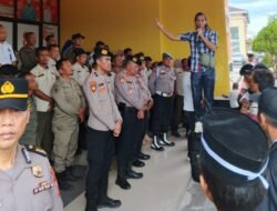 Demo ke Kantor Bupati dan DPRD Paluta, Masyarakat Pertanyakan Legalitas PT Tindoan Bujing