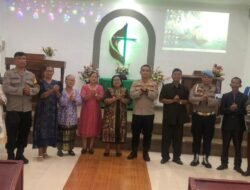 Polri Bersama Masyarakat, Kapolsek Na IX-X Gelar Minggu Kasih di Gereja GMI 